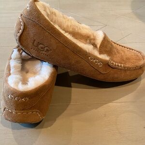 Women’s UGG Ansley slippers